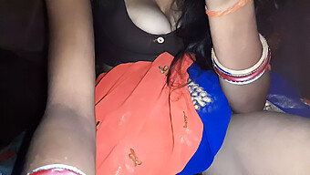 Pareja India Amateur Disfruta De Sexo Apasionado Y Digitación